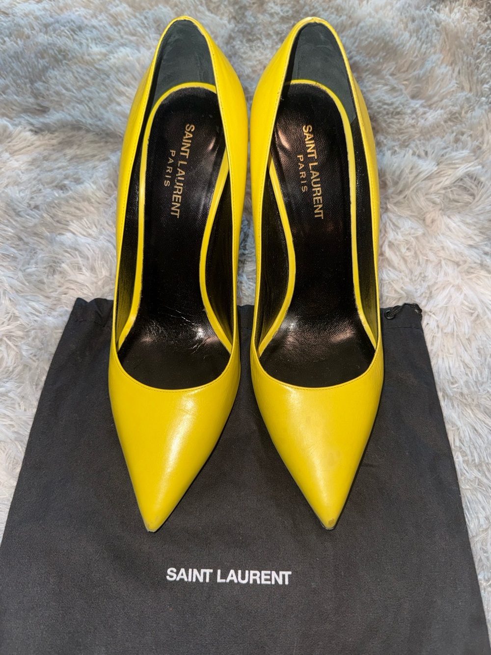 Saint Laurent Yellow Pointed-Toe Leather Pumps